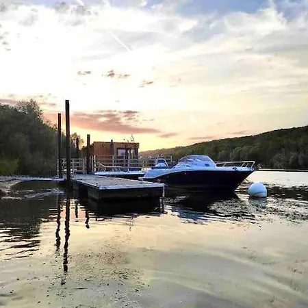 Reve Sur L'eau Botel Moisson