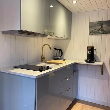 Reve Sur L'eau Botel